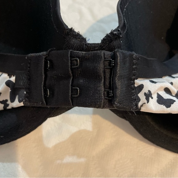 Victoria’s Secret Butterfly Print Lined Demi Bra 36C - Black and Off-White - Picture 5 of 6